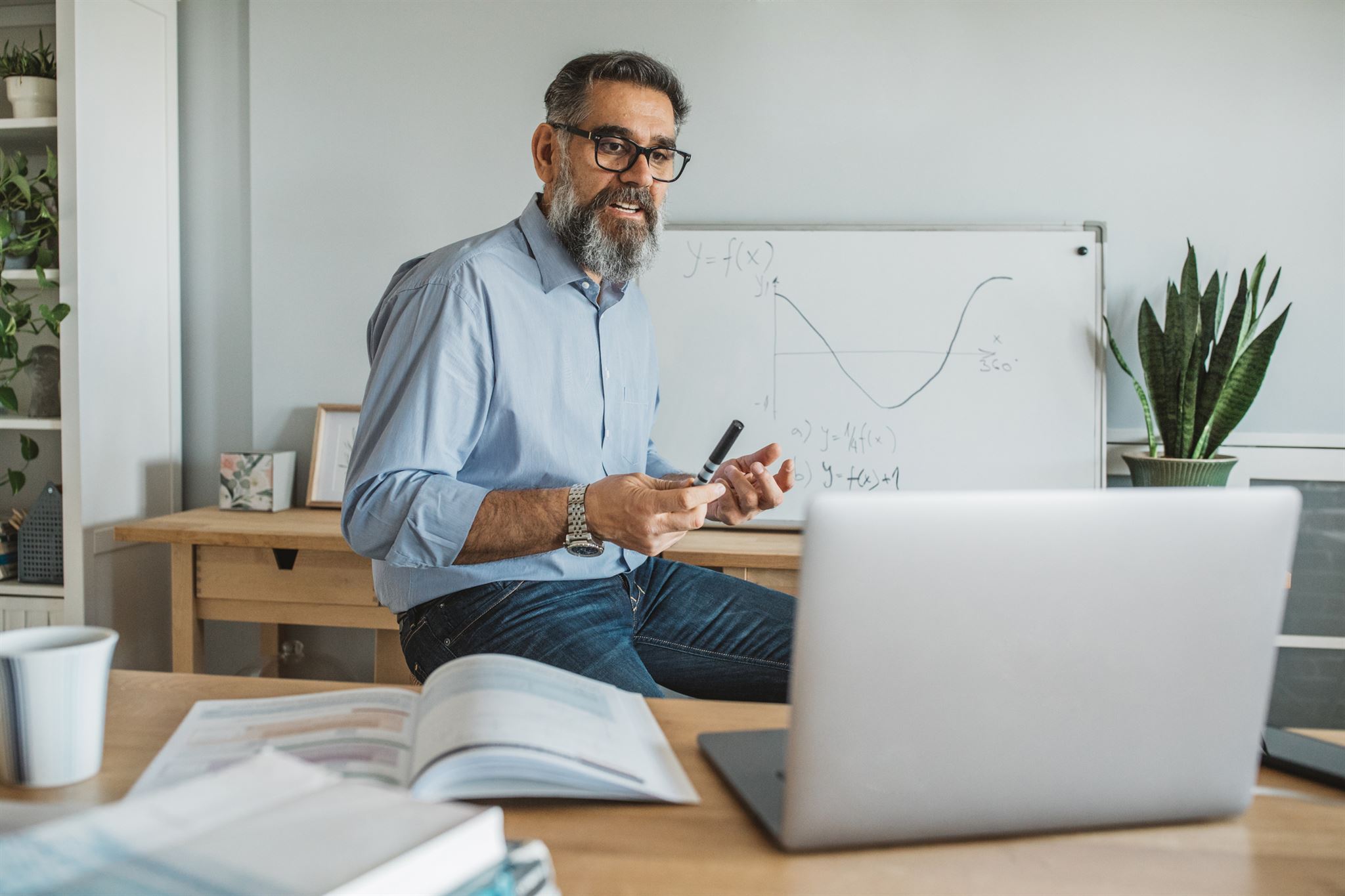 Employee completing online training module