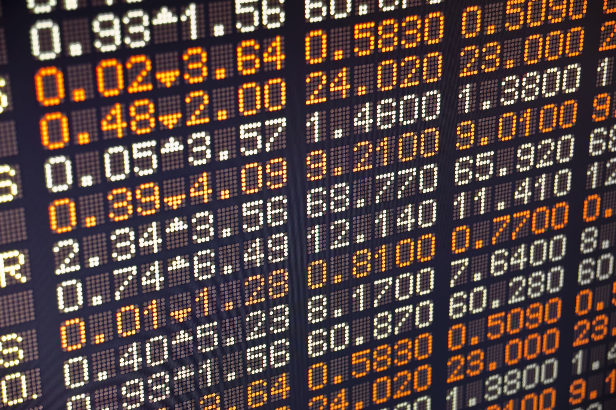 Order status displayed on digital screen