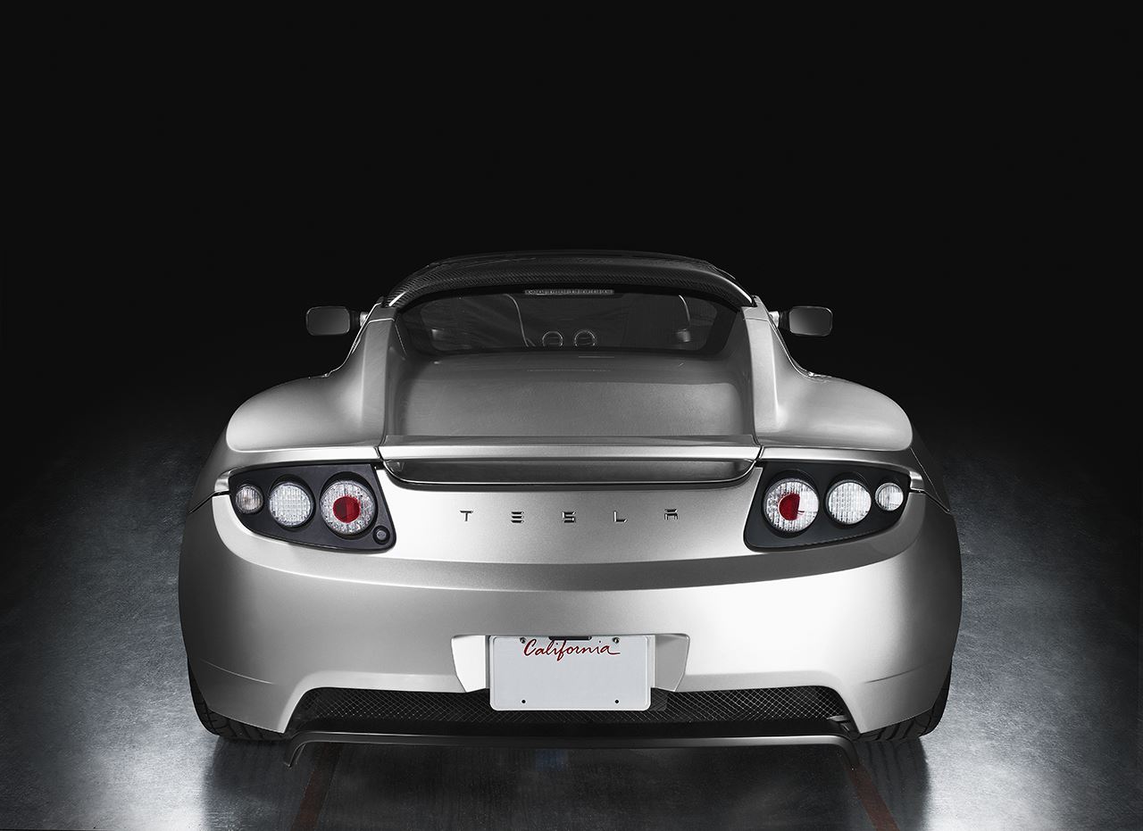 Auto deportivo en exhibición